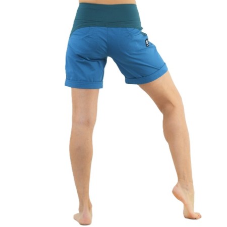 Szorty_damskie_AGREST_Rock-Panther-Ciemny tyl2.JPG