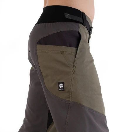 Spodnie-Wspinaczkowe-Męskie-AGREST-Skiller-Hybrid-Khaki-detal1.webp